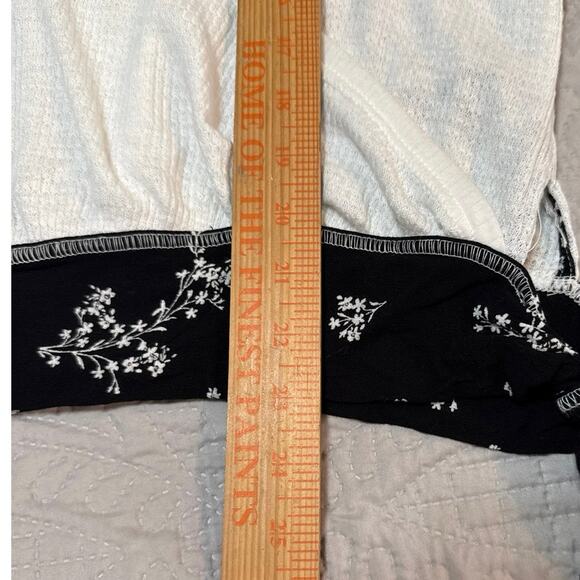 Free People Auxton Thermal Waffle Knit Wrap Top Medium Colorblock Floral Boho - Picture 8 of 10